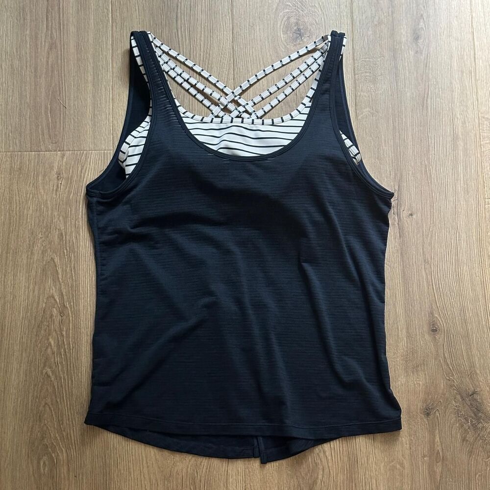 Athleta Hidden Agenda Strappy Open Back Tank Top Medium